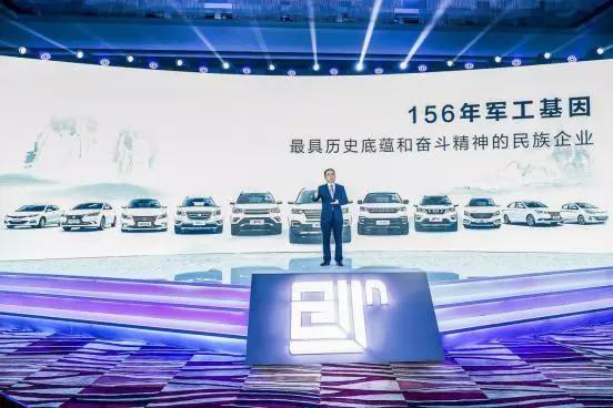 2025今晚香港開特馬開什么，香港今晚特馬開獎號碼預(yù)測（獨家標題）