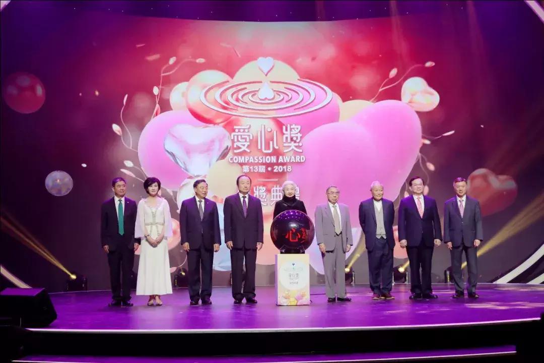 香港資料正版大全2025，專注于智能生態(tài)發(fā)展的前沿探索，香港資料正版大全2025，智能生態(tài)前沿探索的專注焦點(diǎn)